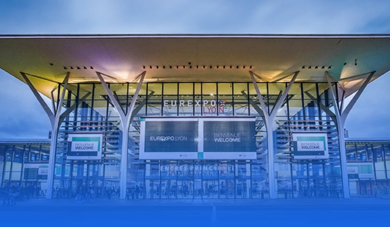 Le stand Simplifia sur un salon du funéraire