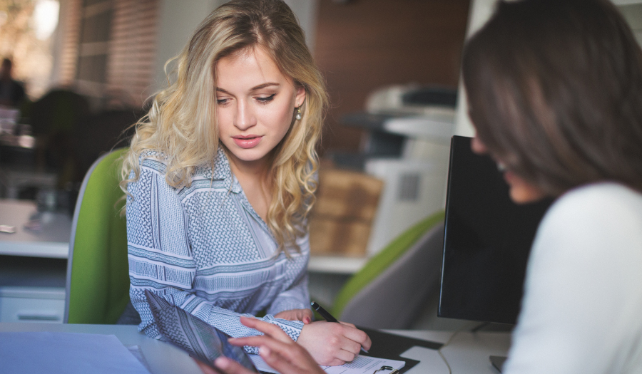 SAM Assistance, conciergerie spécialisée pour les pompes funèbres, afin d’accompagner les familles dans la gestion des démarches administratives après décès.